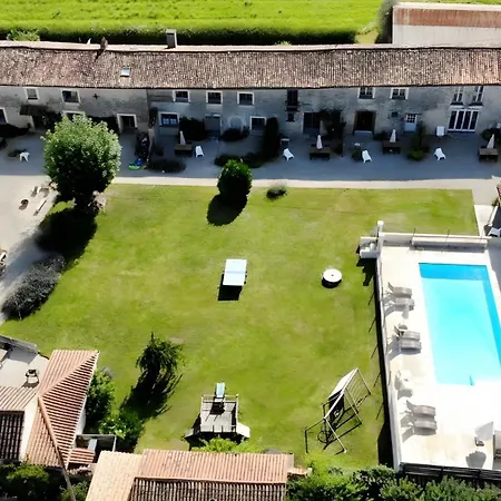 Pressoir - La Garenne Family Holiday home *
